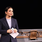 Kulturminister Parisa Liljestrand (M)i samband med visningen av ”Eagles of the Republic” på Stockholms filmfestival i november.  