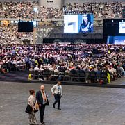 Jehovas vittnen arrangerar internationellt konvent på 3 Arena i Stockholm.