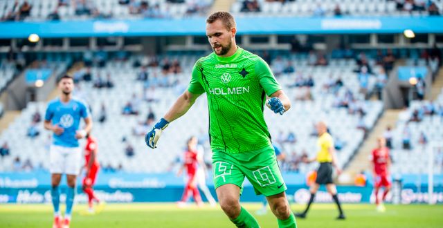 IFK Norrköpings målvakt Oscar Jansson under match mot Malmö FF 11 september. CHRISTIAN ÖRNBERG / BILDBYRÅN