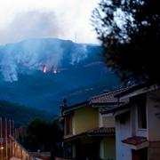 Skogsbrand rasar på Sardinien. 