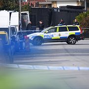 Polis arbetar på platsen