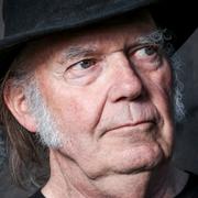 Neil Young och Joe Rogan. 