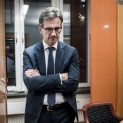 FI:s generaldirektör Erik Thedéen aviserade att FI funnit ”stora och systematiska brister” hos Nord Fondkommission, varför tillstånden drogs in tidigare i veckan. Nu tar Alpcot över Nords depåkunder. 