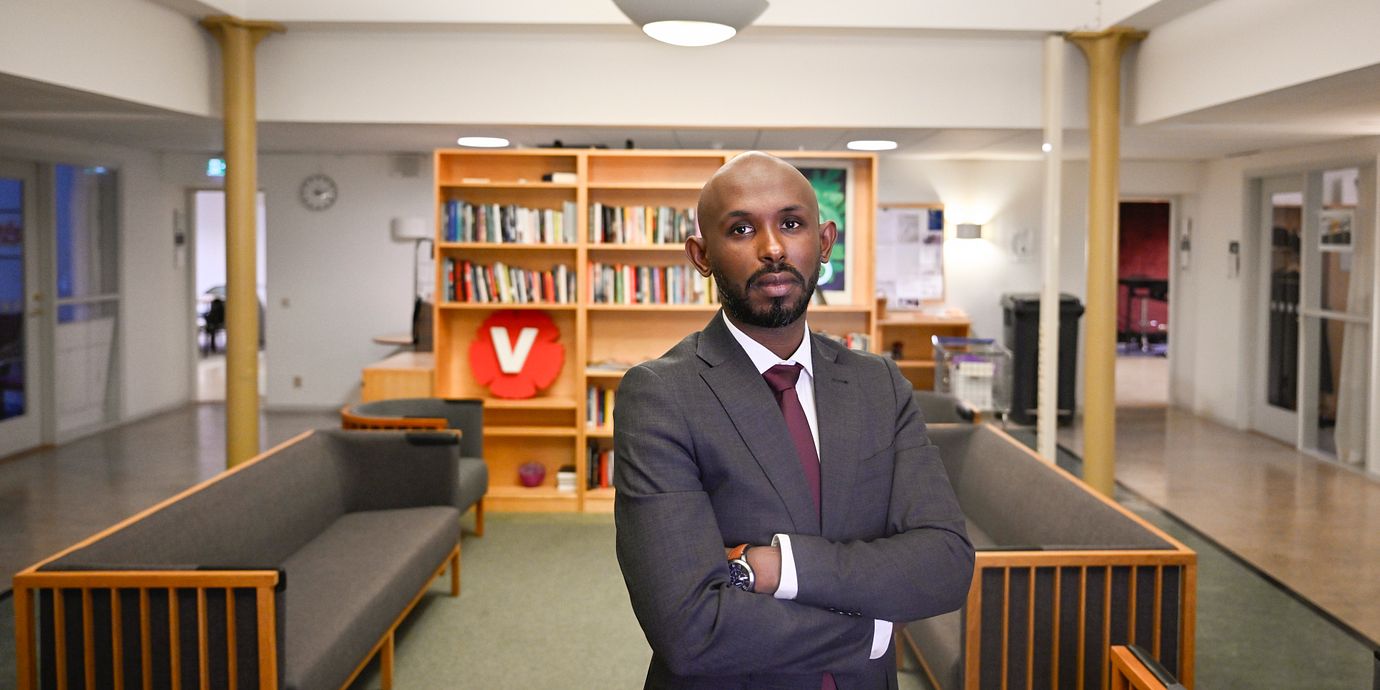 Riksdagsledamoten Mohamed Abdukardir Ali (V) från Borlänge.