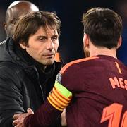 Conte tackar Lionel Messi för matchen.