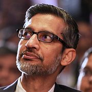 Google vd Sundar Pichai.