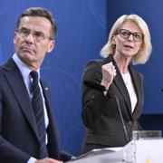 Statsminister Ulf Kristersson och finansminister Elisabeth Svantesson 