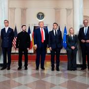 Trump och europeiska ledare i Vita huset.