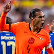 Virgil van Dijk var en av startspelarna som slog Sverige med 5–1.