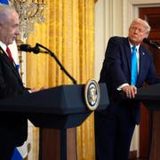 USA:s president Donald Trump höll pressträff tillsammans med Israels premiärminister Benjamin Netanyahu. 