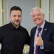 Lindsey Graham var i Ukraina och träffade president Volodymyr Zelenskyj strax före sin död.