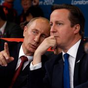 Vladimir Putin och David Cameron 2012. 