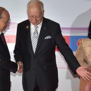 Burmas president Thein Sein och Najib Razak, tillsammans med hustrun Rosmah Mansor .