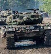 Polska Leopard 2-stridsvagnar. Polish Defense Ministry / AP