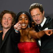 Jeremy Allen White, Ayo Edebiri och Ebon Moss-Bachrach från"The Bear" på Golden Globe.