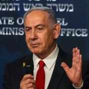 Israels premiärminister Benjamin Netanyahu under presskonferensen. 