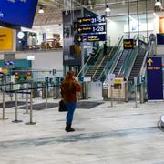 Luftrummet ovanför Landvetter flygplats har stängts tillfälligt på torsdagskvällen. 