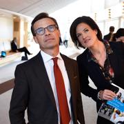 Moderaternas partiledare Anna Kinberg Batra och ekonomiska och politiska talespersonen, Ulf Kristersson före pressträffen.