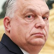 Péter Magyar och Viktor Orbán gör upp om posten som Ungerns premiärminister i valet den 12 april.