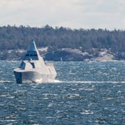 Korvett Visby under en marinövning i Stockholms skärgård.
