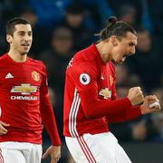 Zlatan Ibrahimovic jublar efter sitt mål mot Leicester.