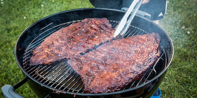 Inget en köttallergiker lägger på grillen. Helena Landstedt/TT