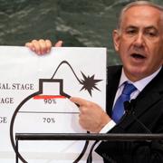 Benjamin Netanyahu förklarar sin oro för kärnvapen i Iran för FN.