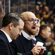 Luleå-tränaren Dennis Hall under en tidigare match.