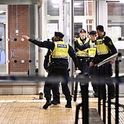 Polisen på plats i Solberga i Älvsjö i Stockholm efter mordet.