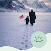 Natten till lördag delade Vita huset bilder av Donald Trump tillsammans med en pingvin