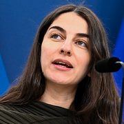 Johan Britz/Romina Pourmokhtari.