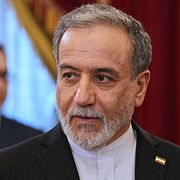 Irans utrikesminister Abbas Araghchi har lett fredssamtalen.