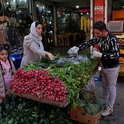 Marknad i Teheran. Illustrationsbild.