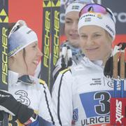 Charlotte Kalla och Hanna Falk på prispallen.