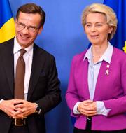 Ulf Kristersson och EU-toppen Ursula von der Leyen.  Geert Vanden Wijngaert / AP