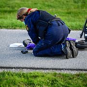 Arkivbild. Polisens tekniker jobbar vid en brottsplats.