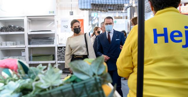 Kronprinsparet besöker Ikea i Rom.  Henrik Montgomery/TT / TT NYHETSBYRÅN