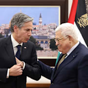 Antony Blinken och Mahmoud Abbas. Ronaldo Schemidt / AP