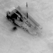 Bild ur klipp från USA:s Centcom som visar när iranska mål slås ut.