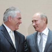 Arkivbild. Tillerson och Putin.