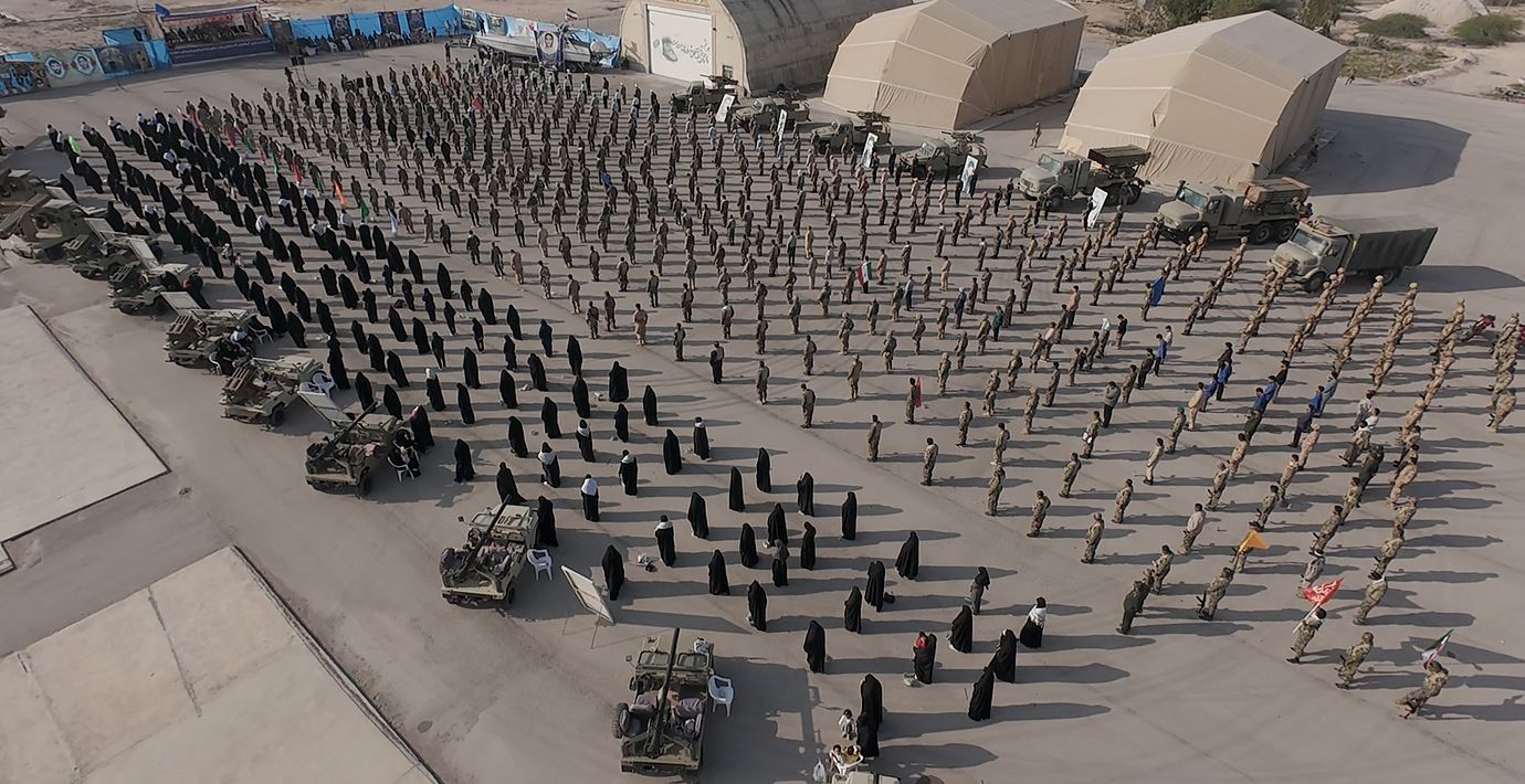 Medlemmar av det iranska revolutionsgardet i feburari. Bilden har släppts av iran och har inte verifierats.