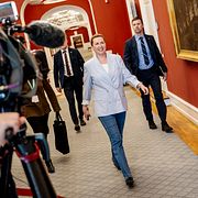 Mette Frederiksen i samband med fredagens regeringsförhandlingar.