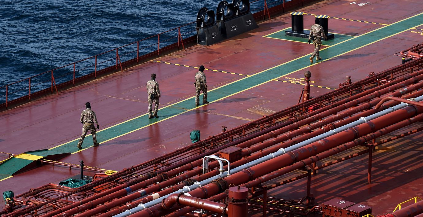 Arkivbild från oktober: Tillslag mot tankern Boracay som misstänks ingå i skuggflottan. 