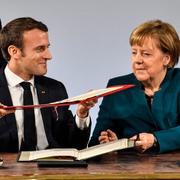 Macron och Merkel. Arkivbild.