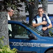 Fransk polis gjorde undersökningar på den campingplats där familjen bodde.