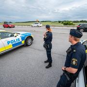 Polisen spanar utmed E65 mellan Ystad och Malmö. 