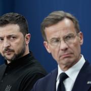 Arkivbild på Volodymyr Zelenskyj och Ulf Kristersson (M).