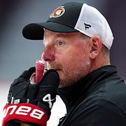 Daniel Alfredsson lämnar Ottawa – för rivalen Toronto Maple Leafs.