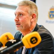 Arkivbild: Chefsåklagare Robert Eriksson då polis och åklagare håller en pressträff angående åtal om bland annat allmänfarlig ödeläggelse efter en handgranatsattack mot polisstationen i Katrineholm.