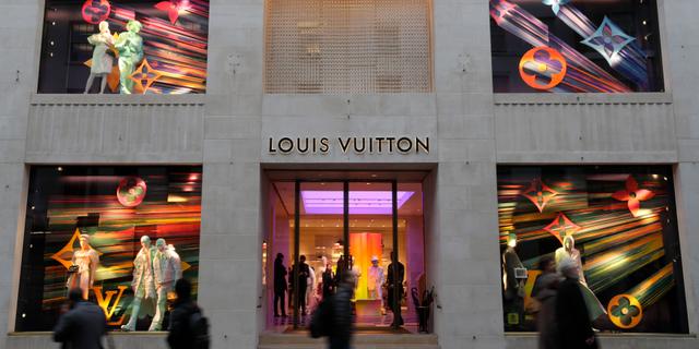 Arkivbild. Louis Vuitton-butik i London.  Kirsty Wigglesworth / AP